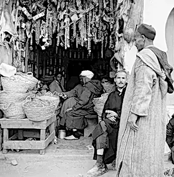 Rosine Mazin, Marchands dans les souks, Marrakech, 1970