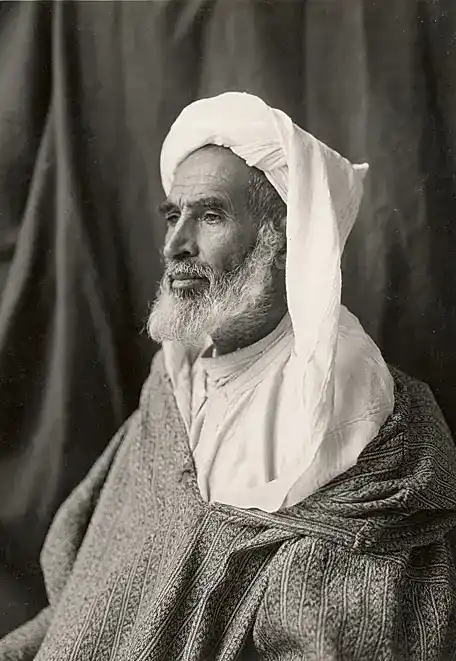 Jeanne Jouin, Cheikh de Rafsaï, souk el Had, Circa 1930