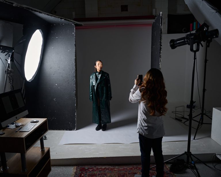 photo studio lights and model BTS